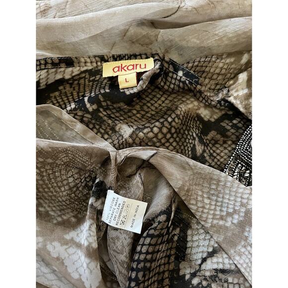 AKARU Dubai Beaded Accent Tunic Shirt Long Sleeve Loose top Sz L Cream Brown - Picture 8 of 9